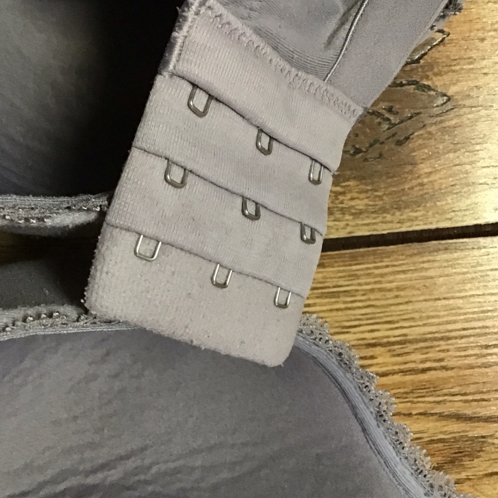 2/$25 Victoria's Secret 38E (DD) Lavender Lace-Trim T-Shirt Bra - Picture 7 of 15